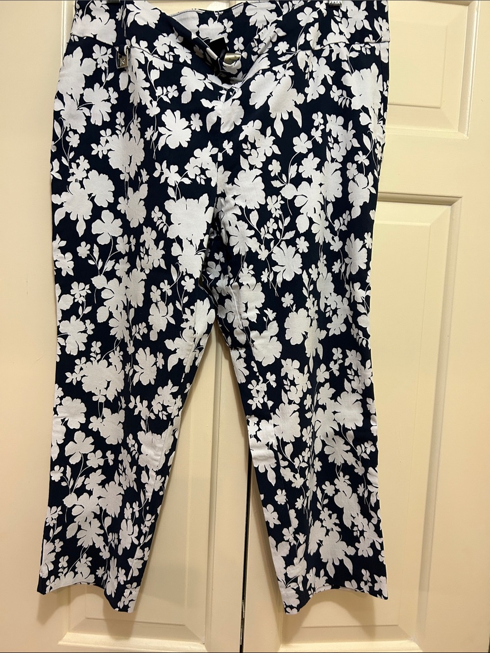 Navy & White Floral Cropped Pants